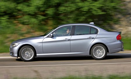 Описание BMW 3 Series Sedan